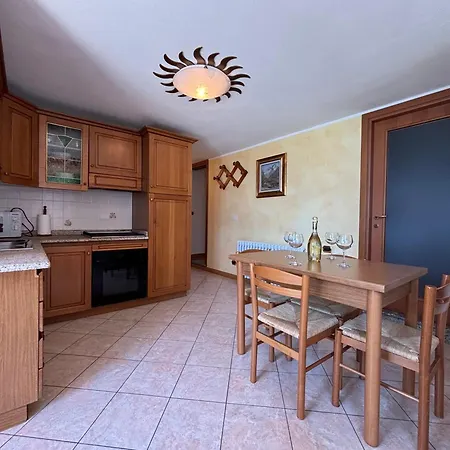 Casa Renato Lake View - Larihome A66 Lejlighed Gravedona