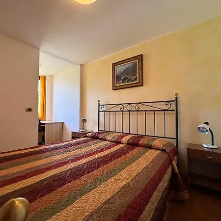 Lejlighed Casa Renato Lake View - Larihome A66 Gravedona